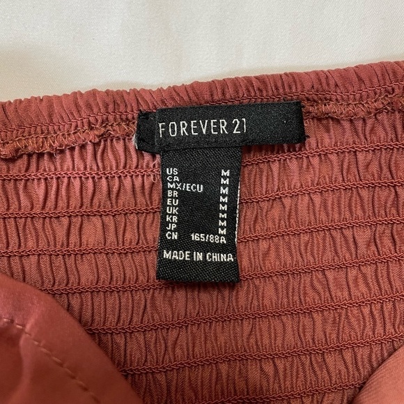 Forever21 size medium rust color blouse - Picture 6 of 6